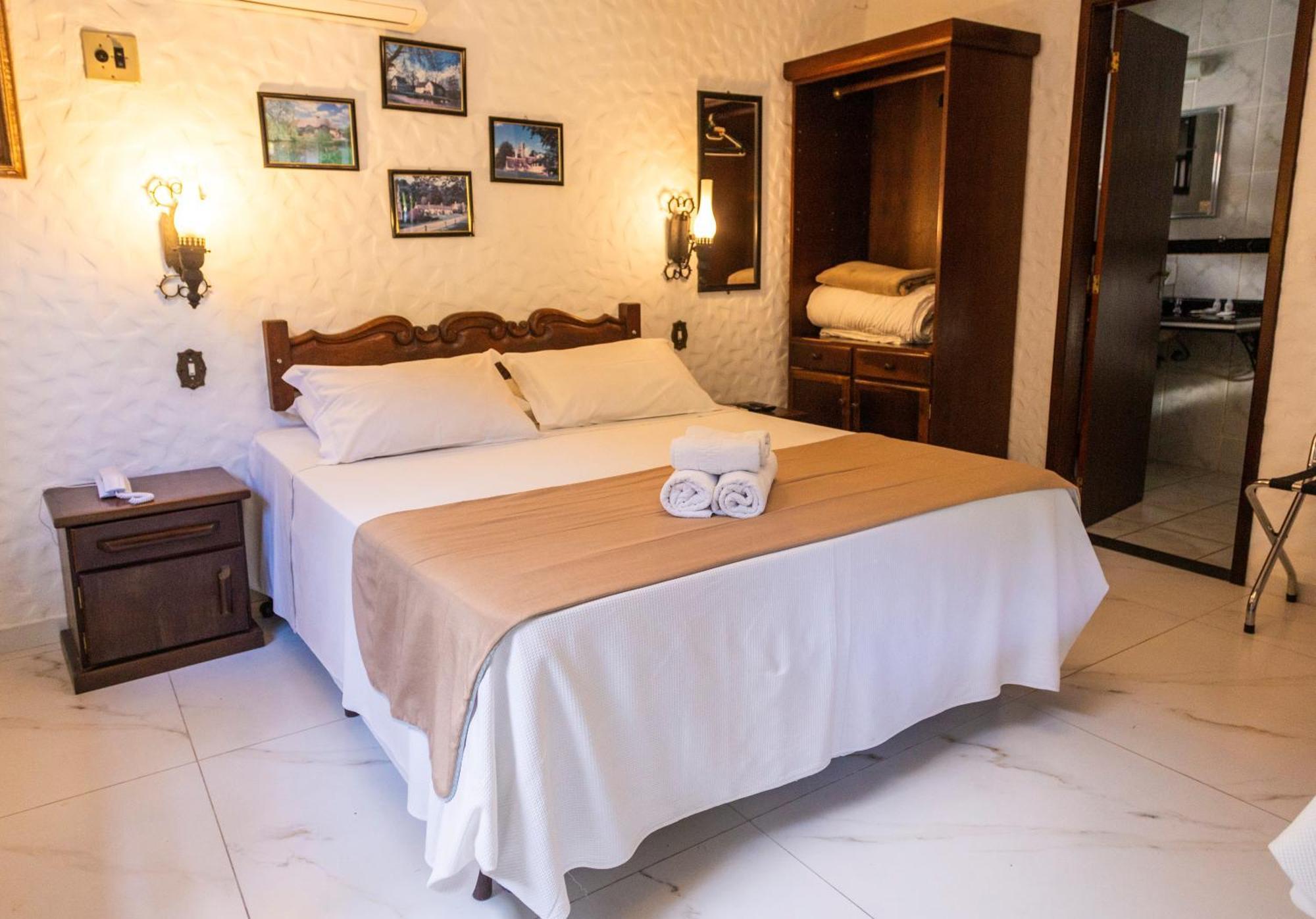 Hotel Britannia Пенедо Екстериор снимка